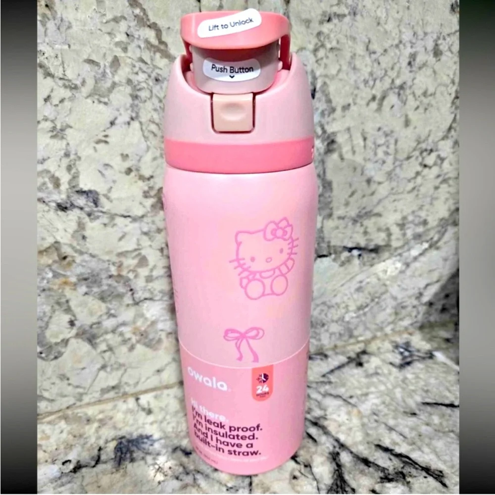Owala 32oz Insulated Water Bottle with Built-in Straw hello kitty viral